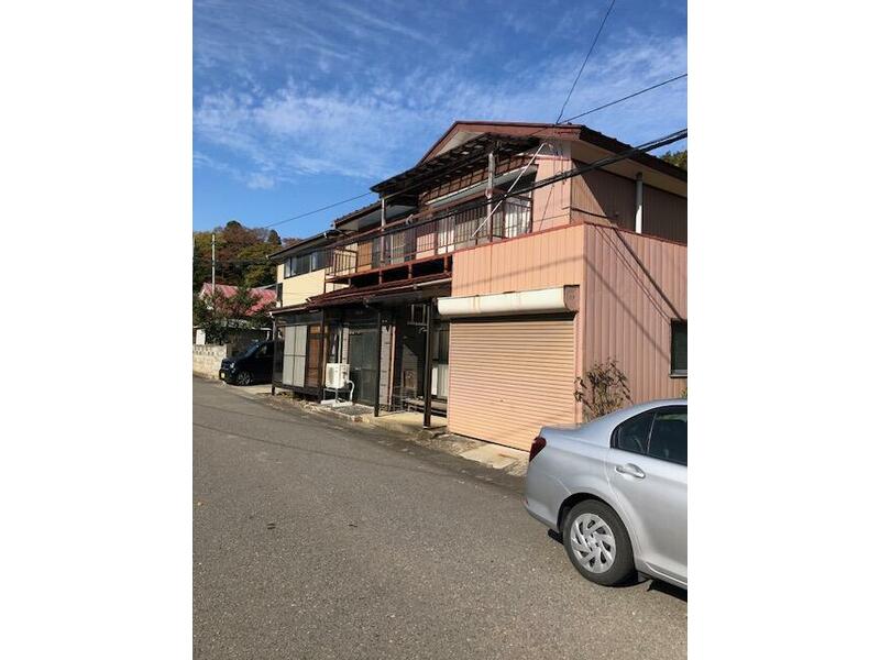 Koriyama City, Atami Town, Nakayama, Shironowaki (Nakayama-juku Station) 2-story building 7DK