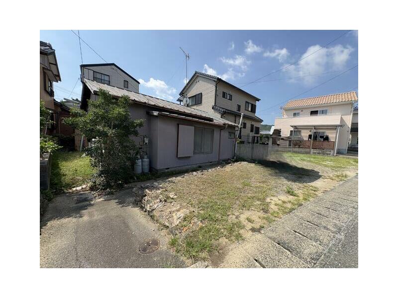 Gamagori City, Katahira Town, Higashinakada (Katahira Station), single-story, 2K