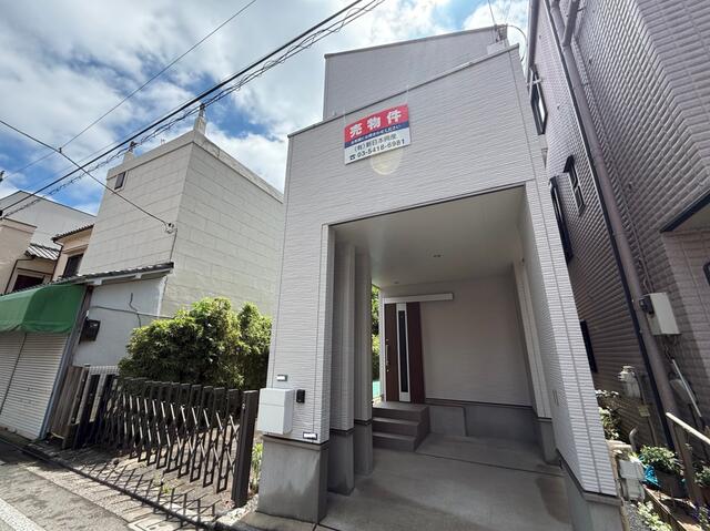 Cheap house for sale in Taito, Tokyo