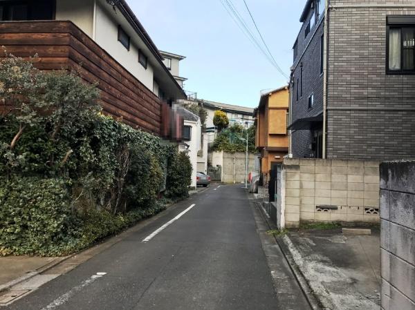 アットホーム 目黒区 上目黒5丁目 祐天寺駅 3階建 7sldk 目黒区の中古一戸建て 提供元 住友不動産販売 株 駒沢営業センター 一軒家 家の購入