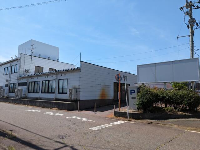 バイク整備に】貸倉庫 燕市南