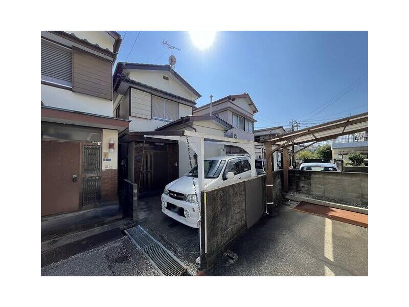 Kochi City, Totsu 1-chome 2-story building 3DK