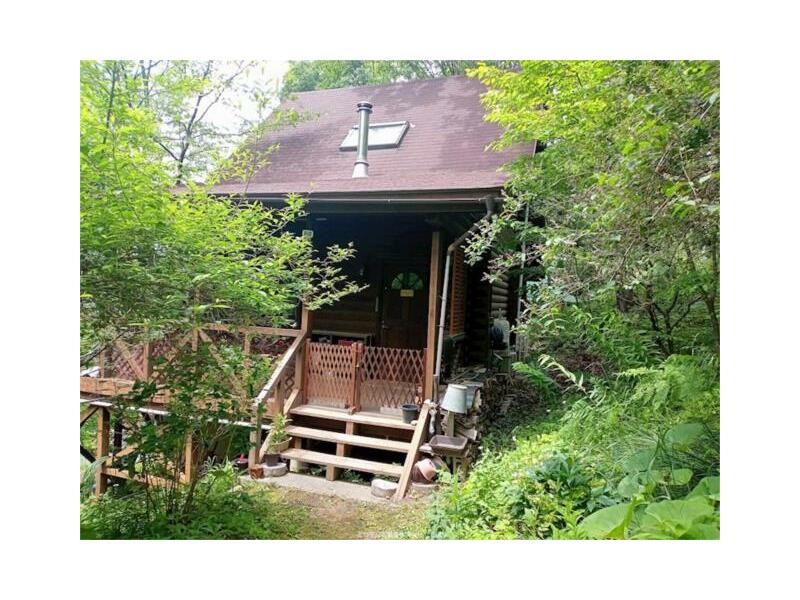 Kutsukake, Aoki Village, Oguni County, 2 stories, 2LK