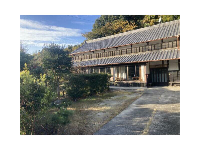 Kakegawa City Hosoya (Kakegawa Station) Single-story building 6LDK