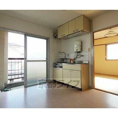 広々としたお部屋です