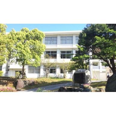 滋賀県立米原高等学校 距離：3,736m