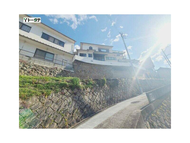 Onoda Line "Onoda Port" station 2 min. walk