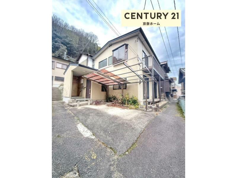 Yoshino-gun Yoshino-cho Oaza Kamiyoshi (Daiwa Kamiyoshi Station) 2-story 4LDK