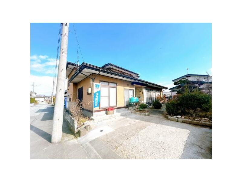 Yamagata County, Yamabe Town, Oaza Yamabe (Uzen-Yamabe Station), 2-story, 7DK