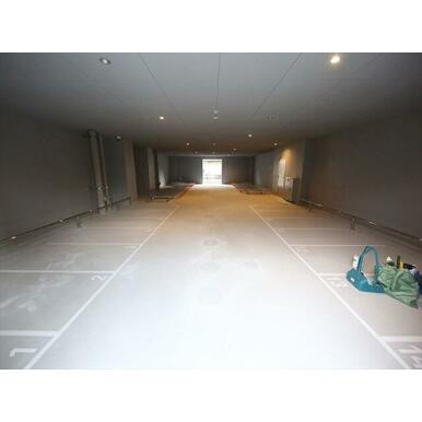 屋根付き駐輪場・バイク置場