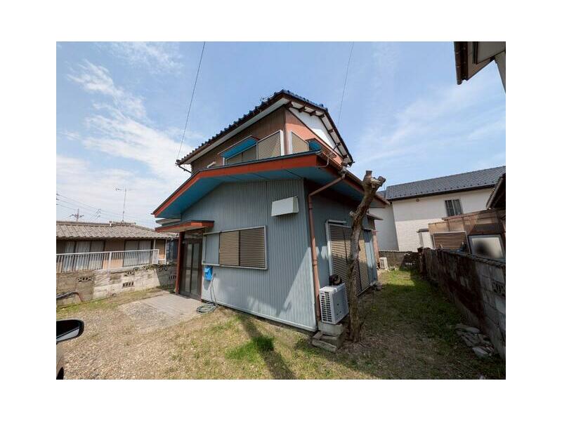 Kakamigahara City, Mitsui Higashi-cho 4-chome (Kakamigahara City Hall Front Station) 2-story building 4DK