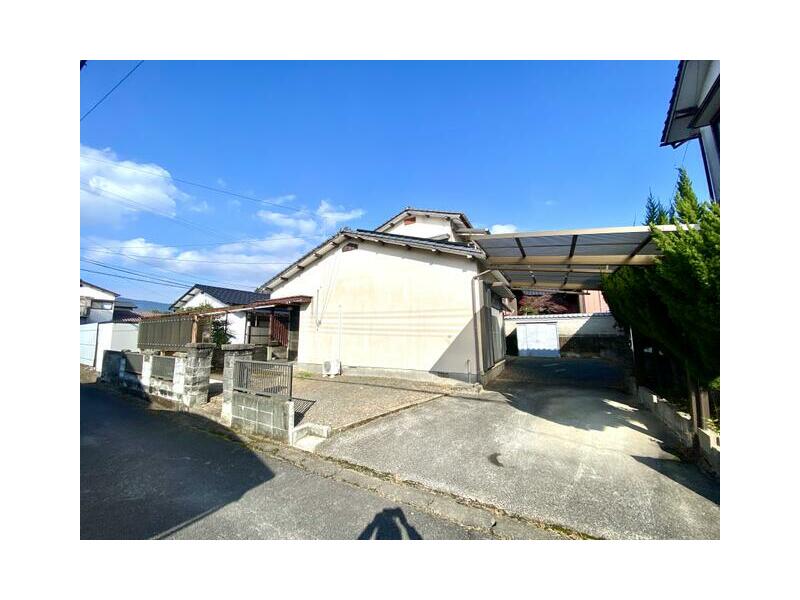 Takeo City, Asahi Town, Oaza Amaku (Takahashi Station) 2-story building 5DK