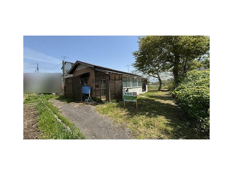 Kawanuma County, Aizubakuhatsu Town, Aoki, Aoki (Aizubakuhatsu Station) single-story, 3K