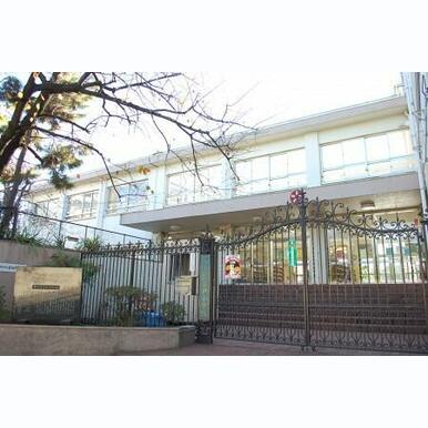 渋谷区立長谷戸 距離:200m