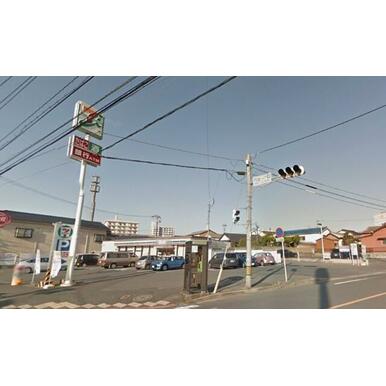 セブンイレブン 八幡穴生1丁目店 距離:397m