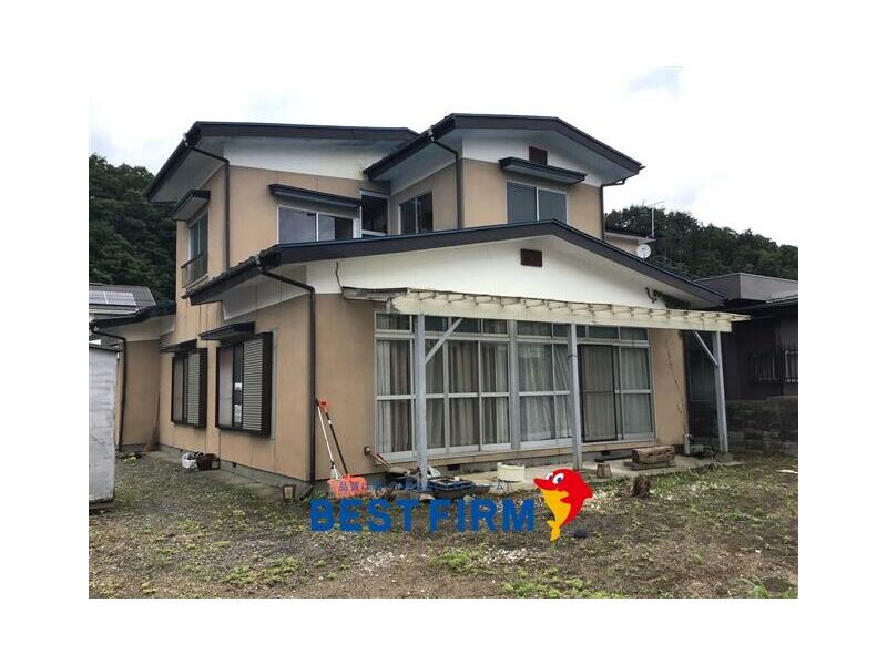 2-story building, 7DK in Atami 1-chome, Koriyama City (Bandai Atami Station)