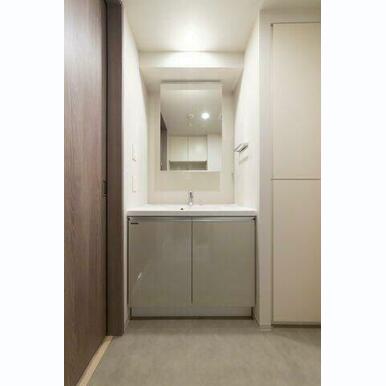 脱衣スペースもあります