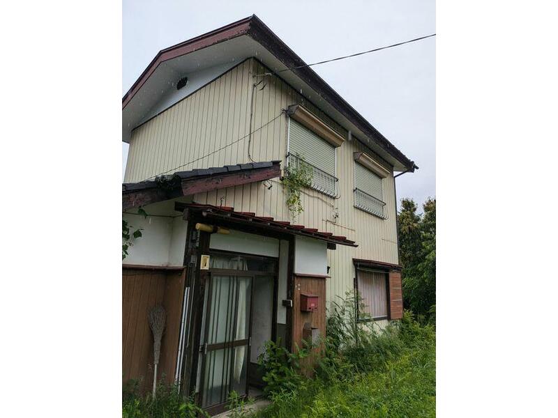 Azuma-gun, Tsumagoi-mura, Oaza Omae (Omae Sta.) 2F 2DK

2DK 800,000 yen