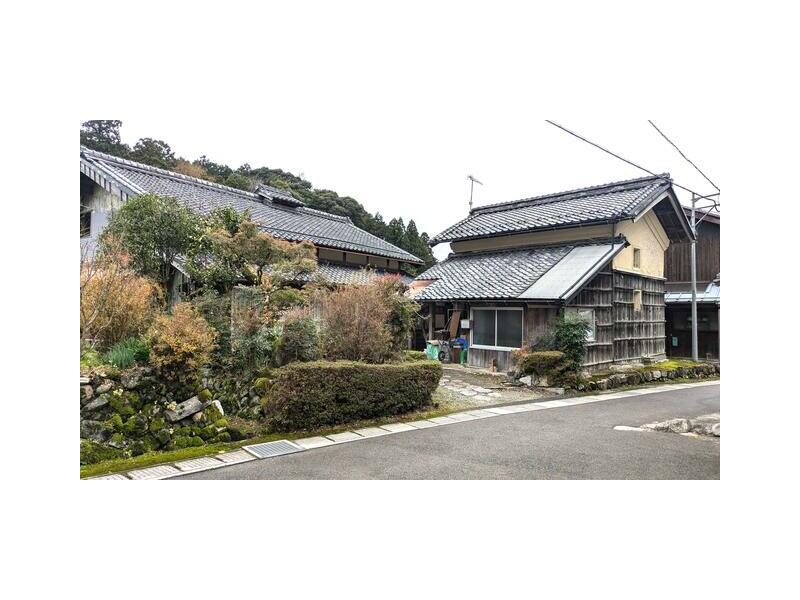 Kozuhata-cho, Higashiomi-shi (Yokaichi Sta.) Single story building, 6DK

1.5 million yen