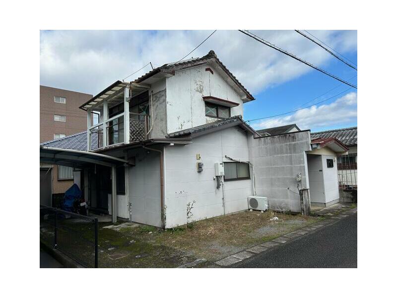 Miyakonojo City Ayamehara Town (Miyakonojo Station) 2-story 3LDK