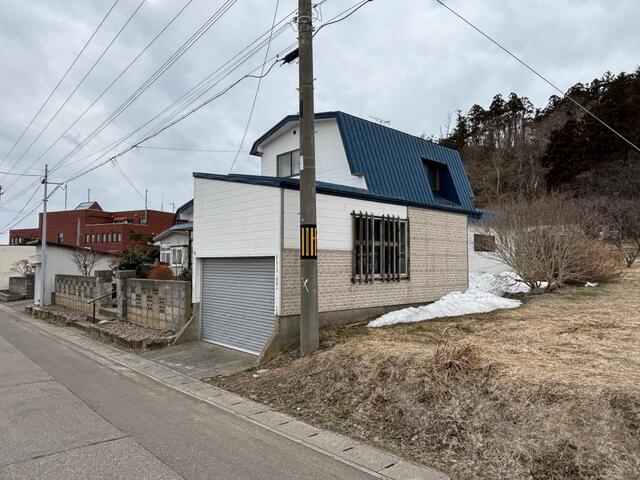 久遠郡せたな町 大成区都 2階建 4SLDK 4