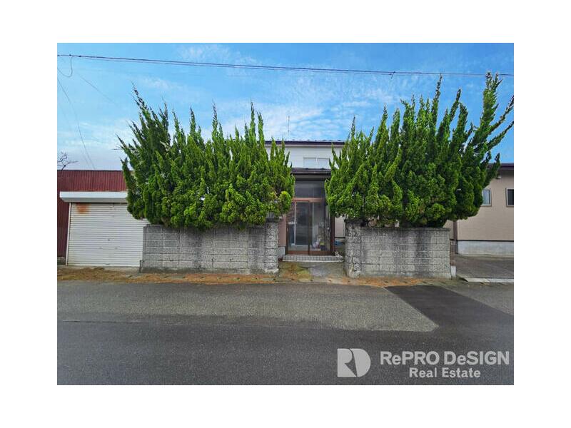 Akita City, Tsuchizaki Port Aizome Town, Numahata (Kami-Iijima Station) 2-story 7DK