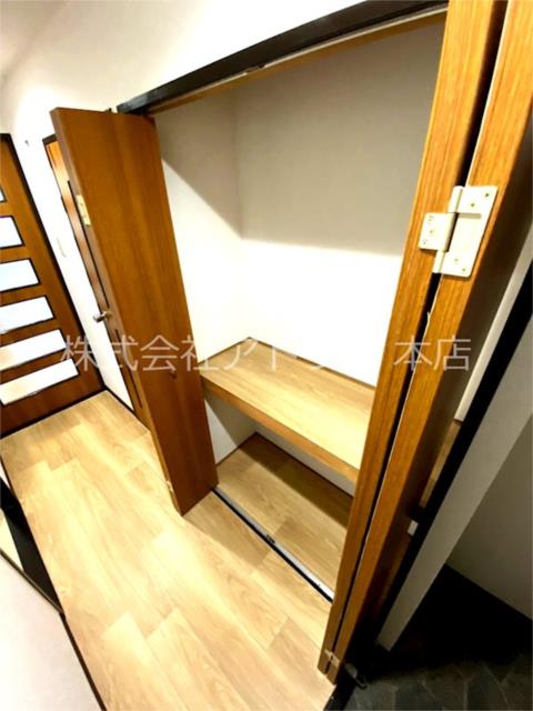 アットホーム 長田センタービル 9階 提供元 住まいの情報館 株 アトリエ 本店 東大阪市の賃貸マンション