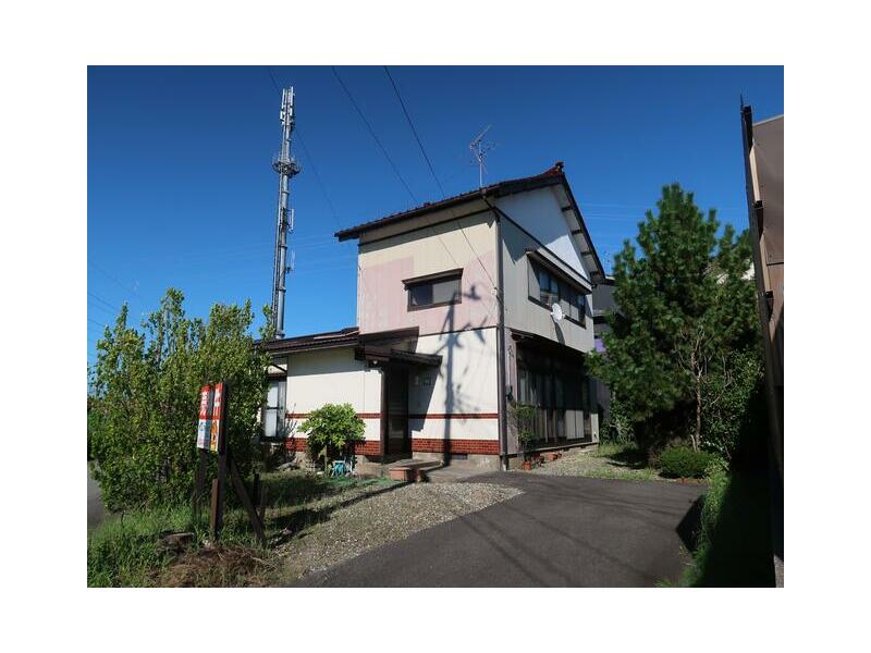 Sakata City, Higashiizumicho 3-chome (Sakata Station) 2-story building 5SDK