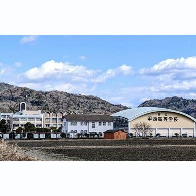 滋賀県立甲西高等学校 距離:6,835m