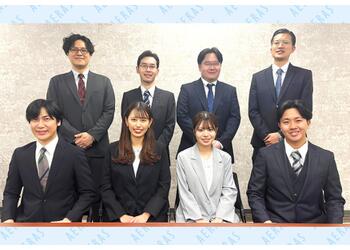 どのような難しいご条件でも遠慮なく「ご相談」頂けます（保証人・費用・審査など）。