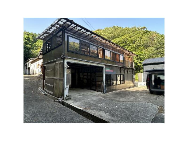 Hamada-shi, Hamada (Hamada Station) 3F 7DK

8.5 million yen