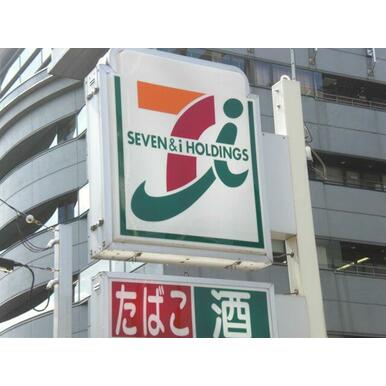 セブンイレブン　京都久世店 距離：211m