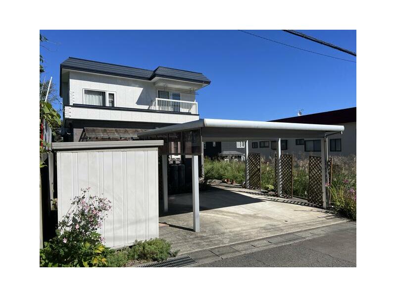 Aomori-shi, Aza Hiraoka, Ooaza Shinshiro (Tsugaru Shinshiro Sta.) 2F 4LDK

Aomori City, Aomori