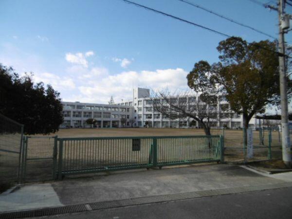 アットホーム 三木市 志染町東自由が丘3丁目 志染駅 2階建 4ldk 三木市の中古一戸建て 提供元 日本住宅流通 株 三木緑が丘店 一軒家 家の購入 アットホーム 三木市 志染町東自由が丘3丁目 志染駅 2階建 4ldk 三木市の中古一戸建て 提供元 日本住宅流通 株 三木緑が丘店 一軒家 家の購入