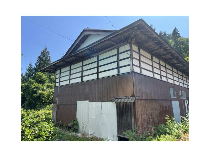 Yama County, Nishi Aizu Town, Okugawa, Takayakene, Ieue (Tokusawa Station) 1-story 6DK