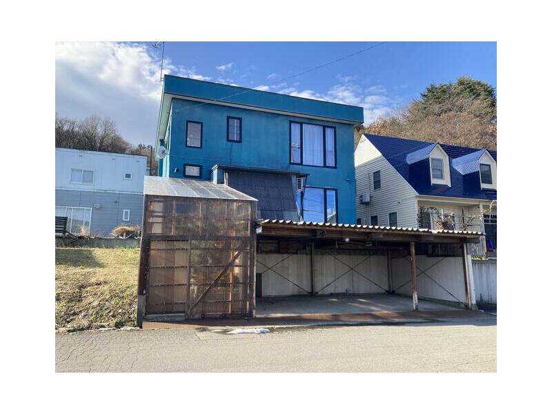 Aomori-shi, Aomori 2F 6LDK

6,000,000 yen