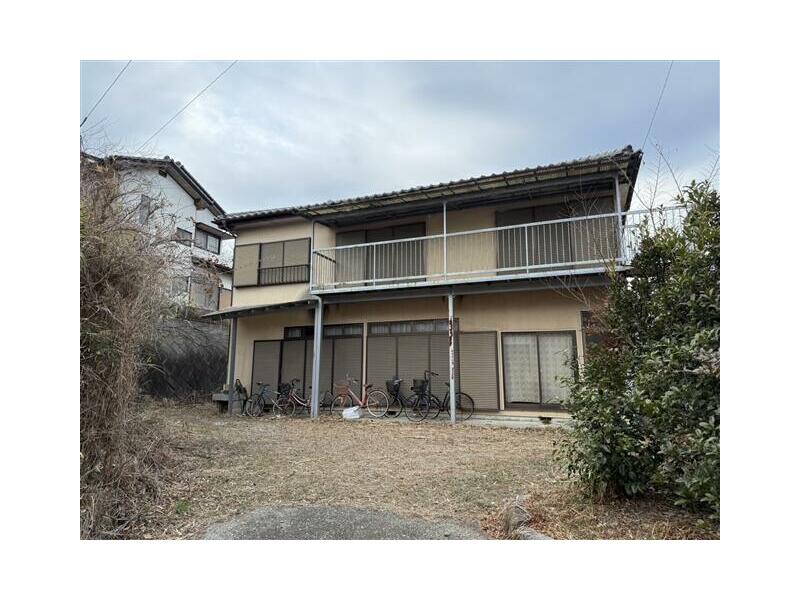 3-chome, Kataoka-cho, Takasaki-city (Takasaki station) 2F 4LDK

2.2 million yen