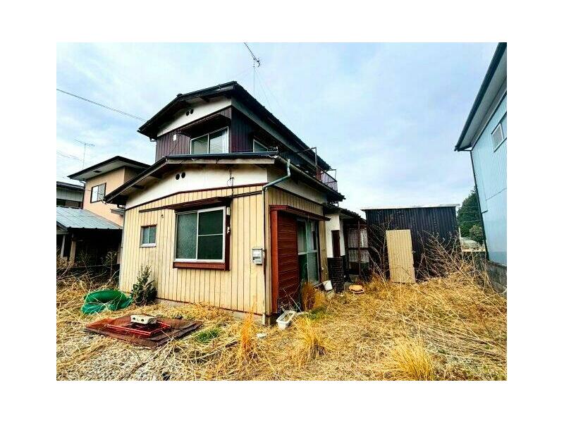 Haramachi, Nasushiobara-shi (Kuroiso Station) 2F 3LDK

3,150,000 yen