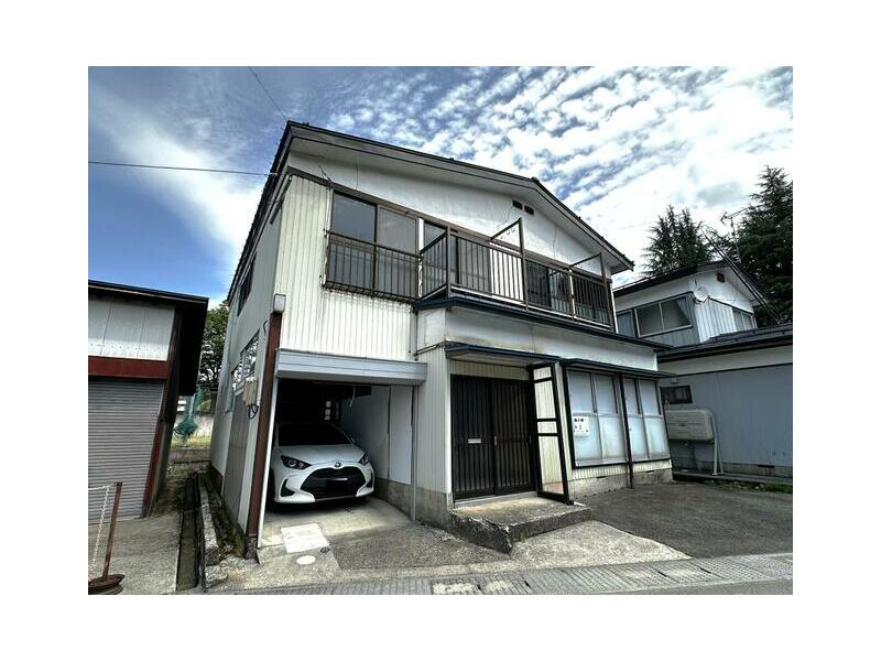 Atago-cho 1-chome, Yuzawa-shi, Yuzawa (Yuzawa station) 2F 7LDK

Yuzawa station