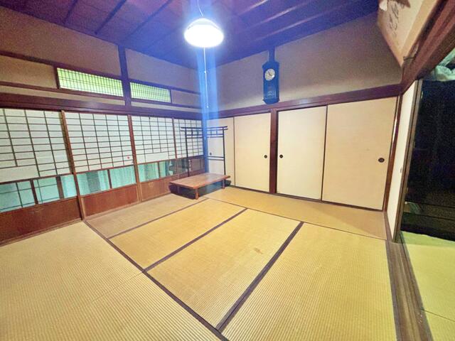 Fukuyama, Hiroshima property