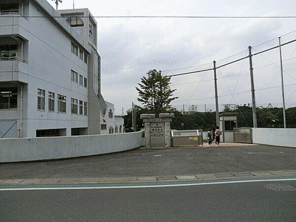アットホーム 鎌倉市 大船６丁目 大船駅 3階建 ３ｓｌｄｋ 1020145758 鎌倉市の新築一戸建て 提供元 株 オープンハウス 大船営業 センター 一軒家 家の購入