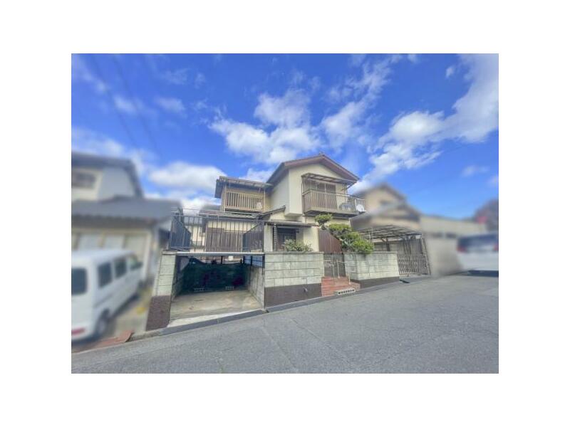 Asakuchi City, Kamogata Town, Hato Gaoka 2-chome (Kamogata Station) 2-story building 7DK