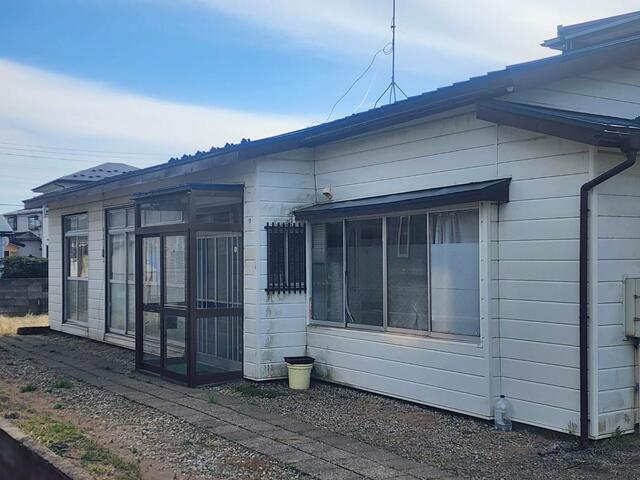 Cheap house for sale in Akita, Akita