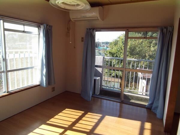 アットホーム 壱番館井之花 201 2dk 提供元 センチュリー21中央土地建物 町田市の賃貸マンション アットホーム 壱番館井之花 201 2dk 提供元 センチュリー21中央土地建物 町田市の賃貸マンション