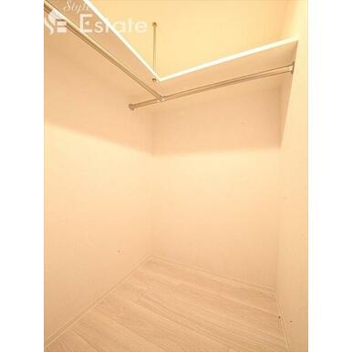 ウォークインクローゼット