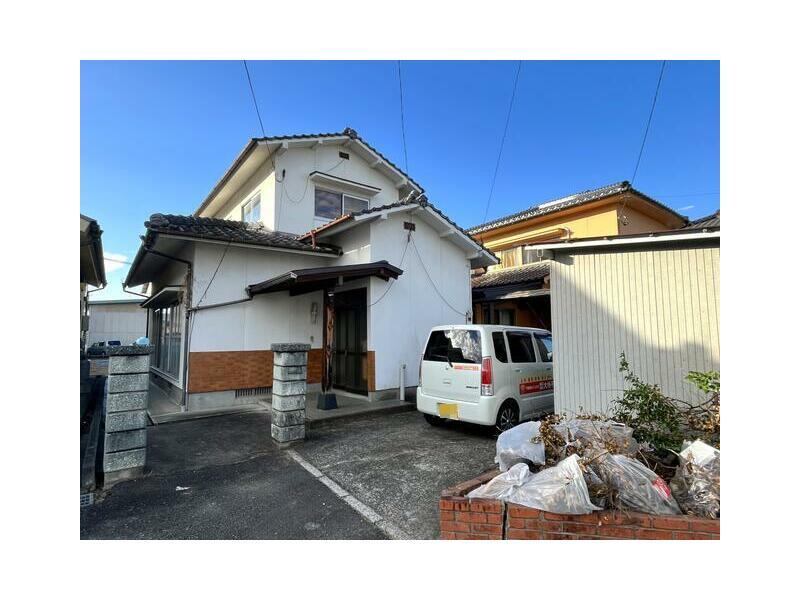 Hita-shi, Hita Oaza Junicho (Mitsuoka Station) 2F 4DK

2,000,000 yen