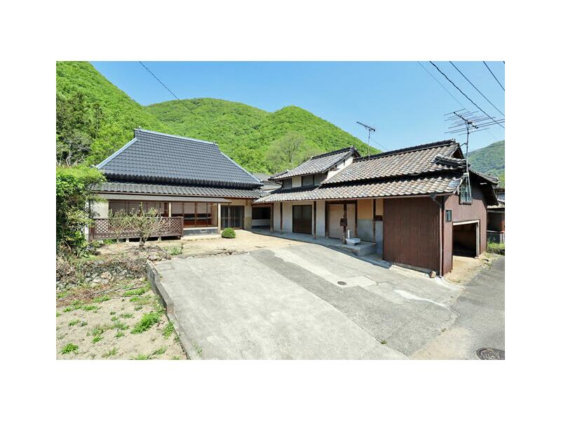 Wake County, Wake Town, Tsuse (Wake Station) Single-story building 6SDK