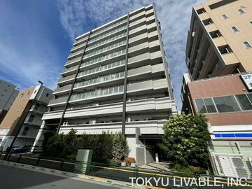 アットホーム】グローベル ザ・ステーション六町 1階 3LDK