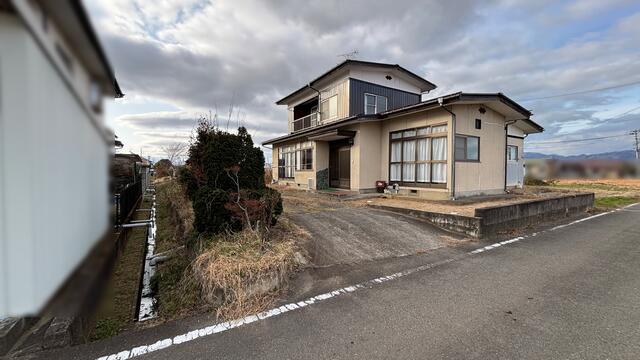 Cheap house for sale in Date, Fukushima