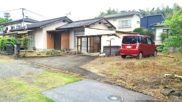 Hitoyoshi City Ganjoji Town (Sagara-han Ganjoji Station) 1-story 4DK